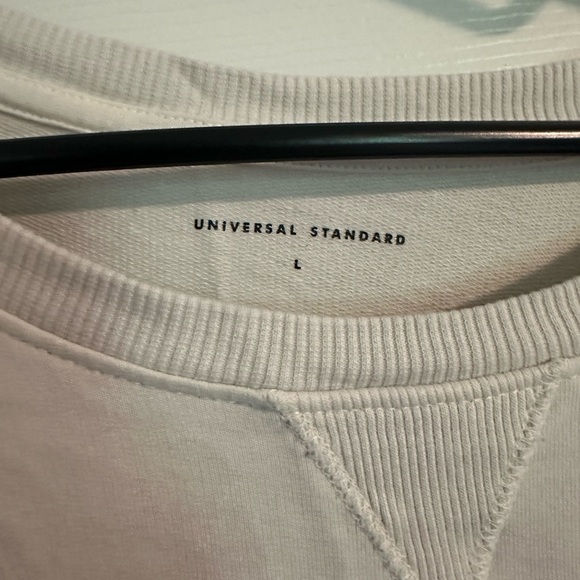Universal Standard Classic Light Terry Open Side Sweatshirt - size large - Picture 2 of 2
